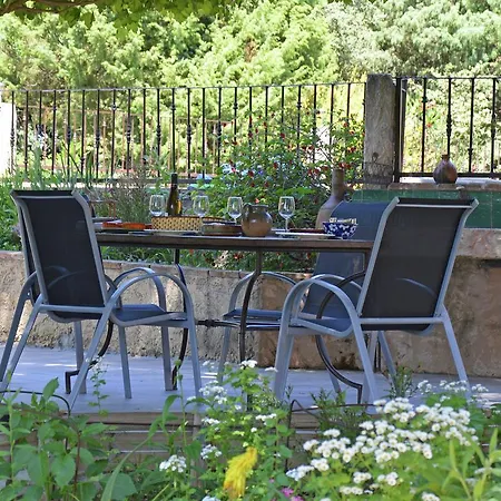 Spacious Holiday With Pool In Saint-paul-les-fonts Saint-Thomé